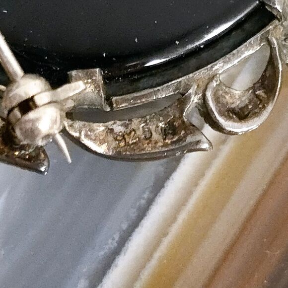 Sterling Silver 925 Cameo Brooch Pendant Mother Of Pearl Marcasite Onyx Vintage - Picture 6 of 7